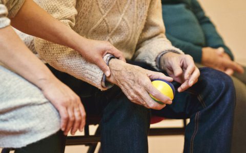 Parkinson – Eine Belastung für Angehörige?